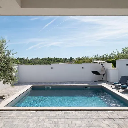 Luxury Jakov With Pool Villa